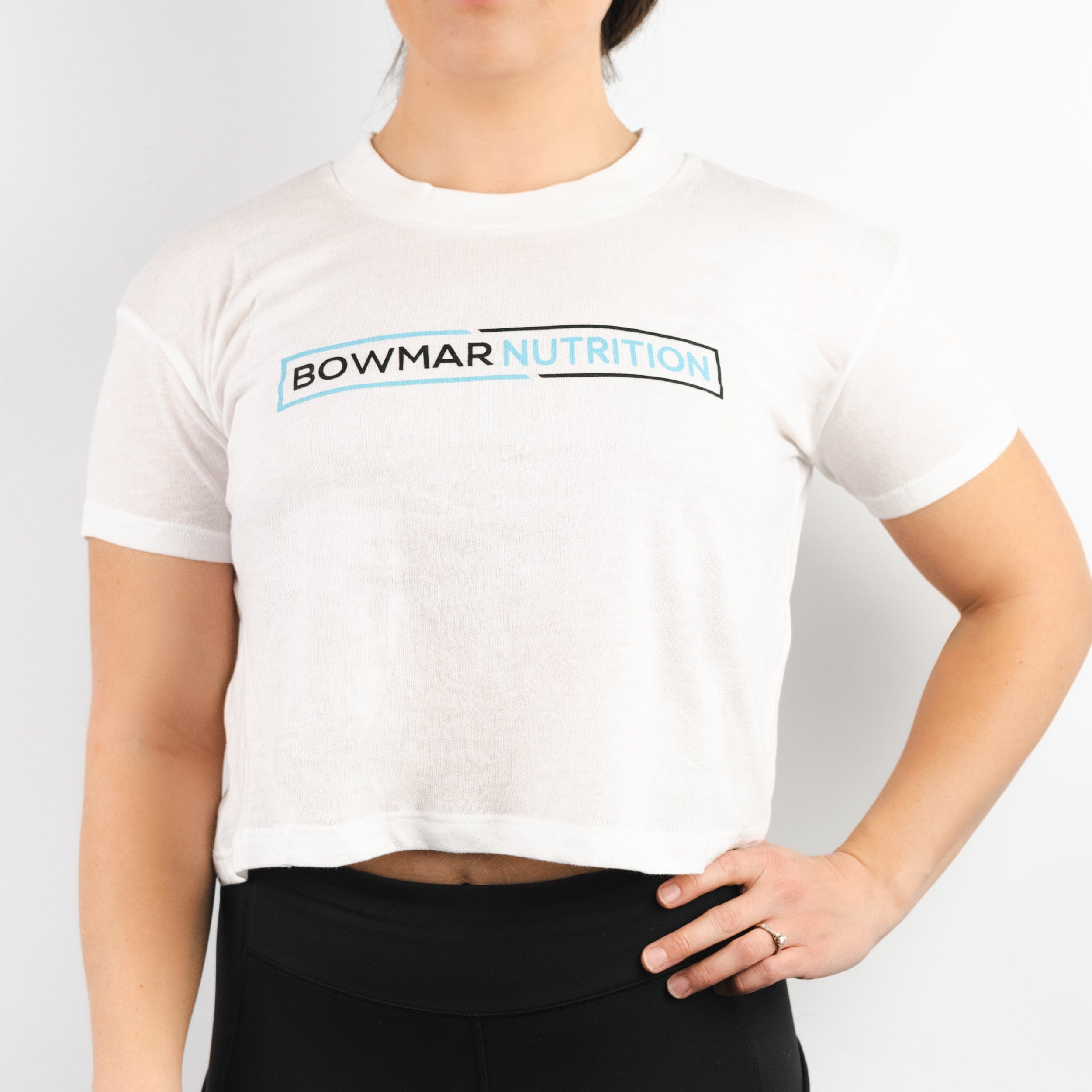 WOMENS WHITE CROP TEE – Bowmar Nutrition